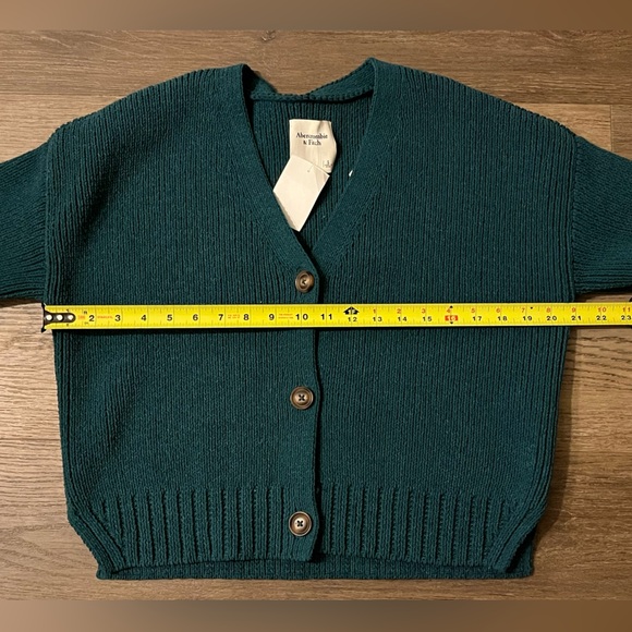 Abercrombie & Fitch Green Button-Up Cardigan - Picture 7 of 7